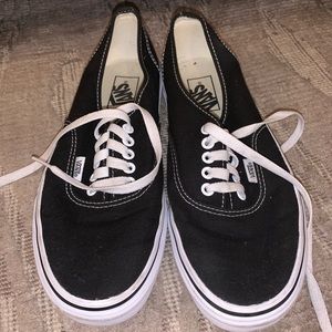 Black and white vans size 10